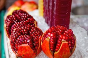 Pomegranate Juice detoxifying liver and kidneys